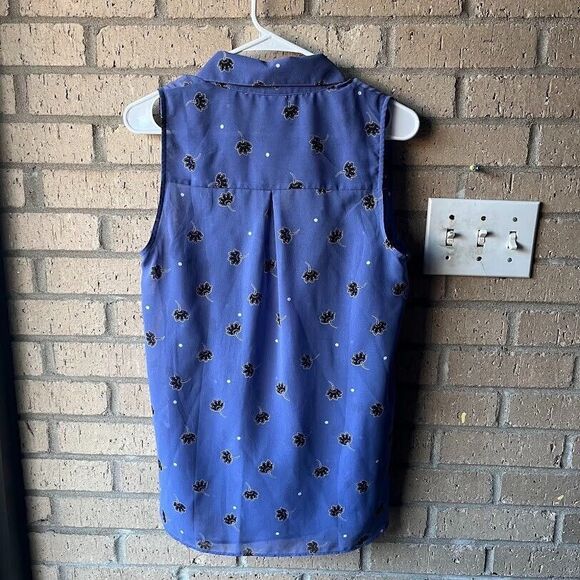 CAbi Crossover Blouse Vivid Violet Floral Print Draped Front Sheer Top Size S - Picture 2 of 14